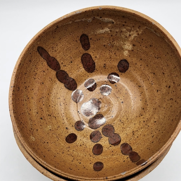 Studio Art Pottery Wheel Thrown Yellow Brown (2) Bowls. Signed. - Picture 3 of 7